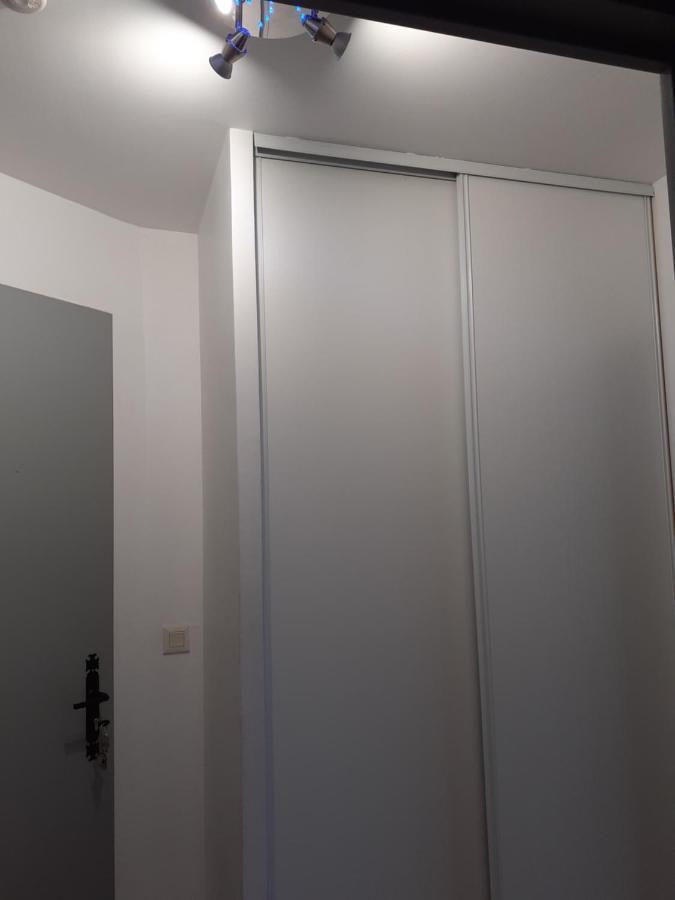 Sous Le Soleil Des Alpilles Apartman Mouries Kültér fotó