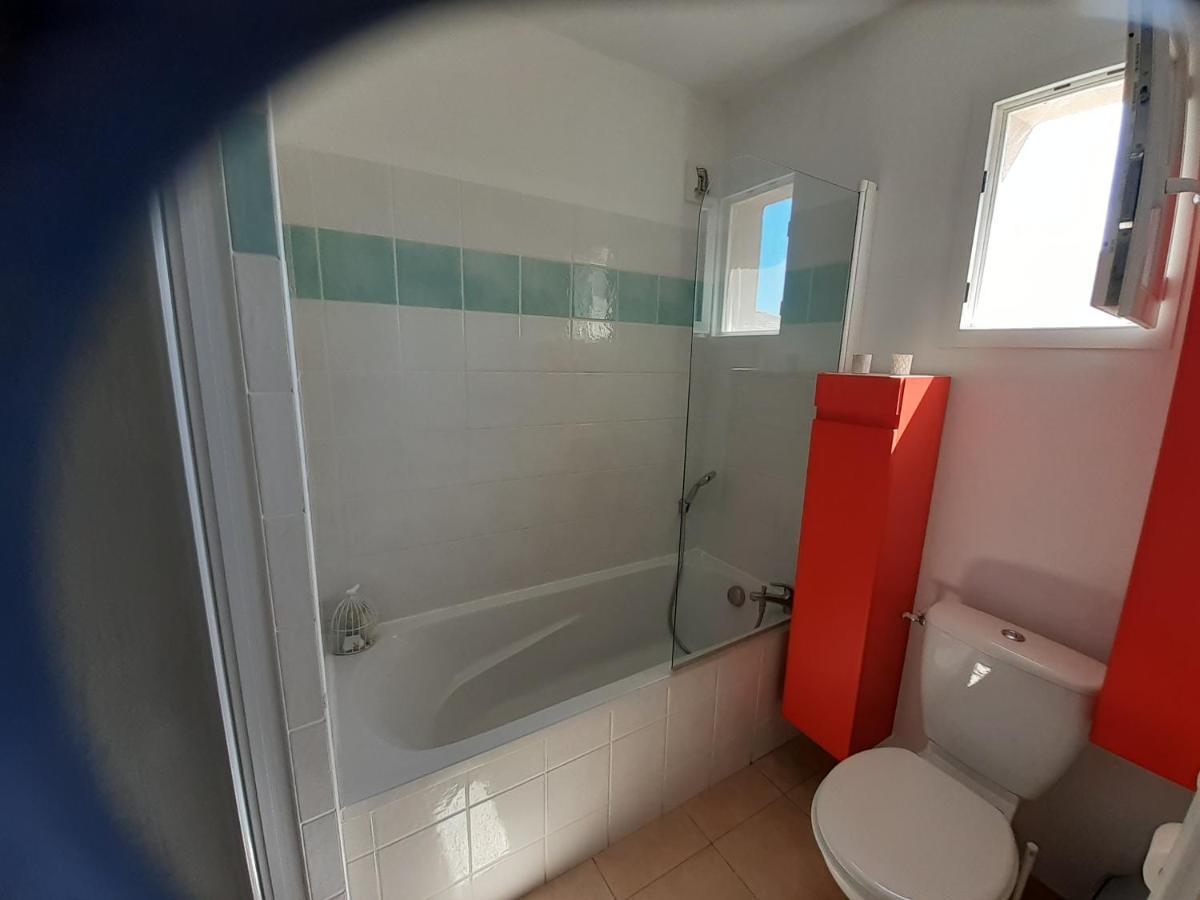Sous Le Soleil Des Alpilles Apartman Mouries Kültér fotó
