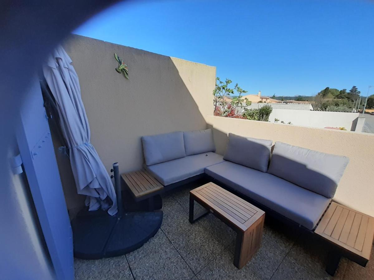 Sous Le Soleil Des Alpilles Apartman Mouries Kültér fotó